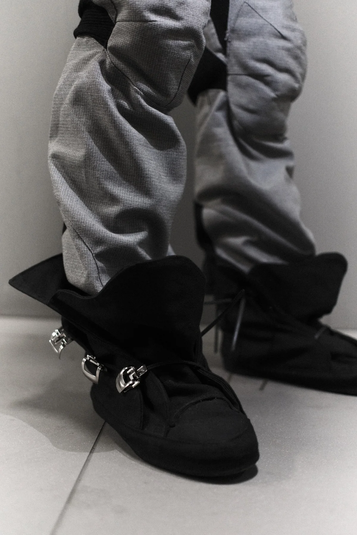 TECH-NECK 11